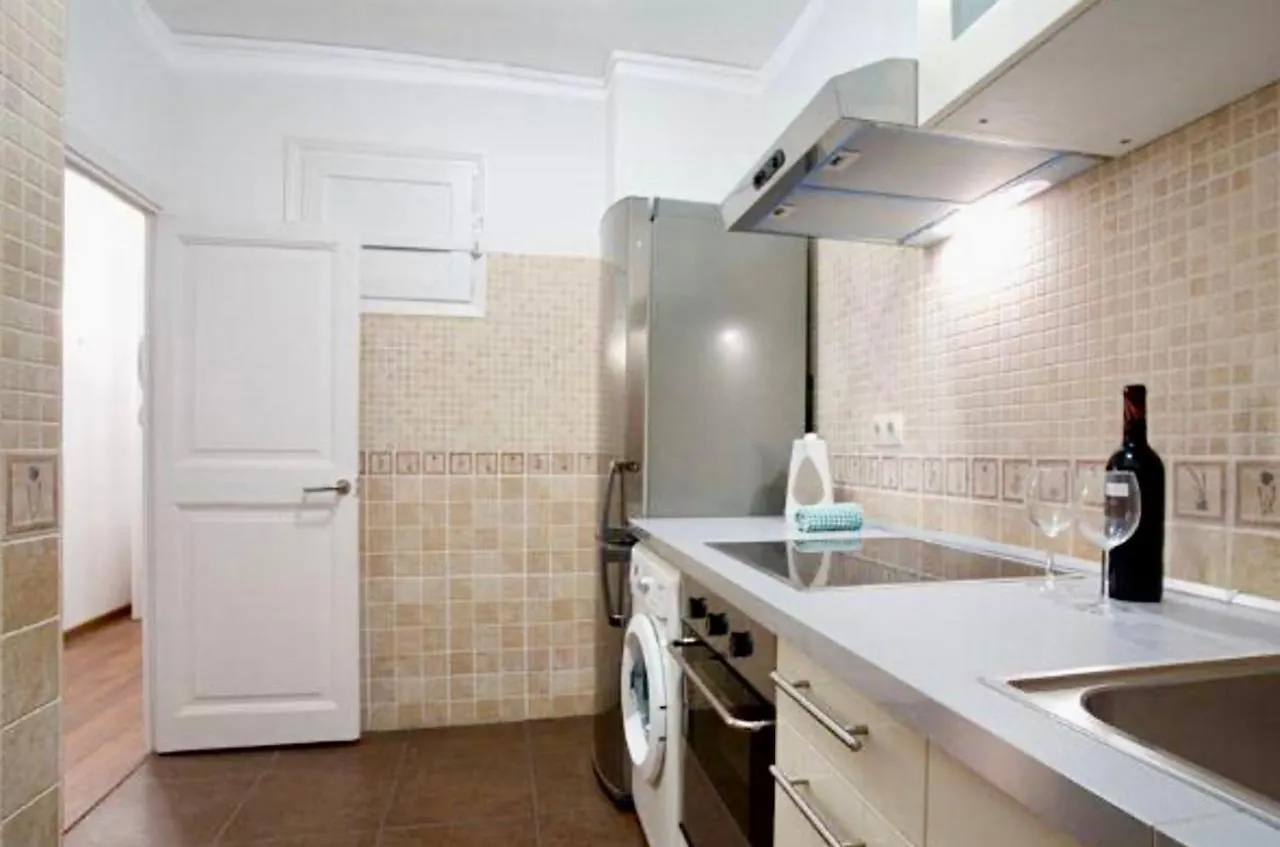 5-Bed Apartment In The Heart Of The City Barcelona